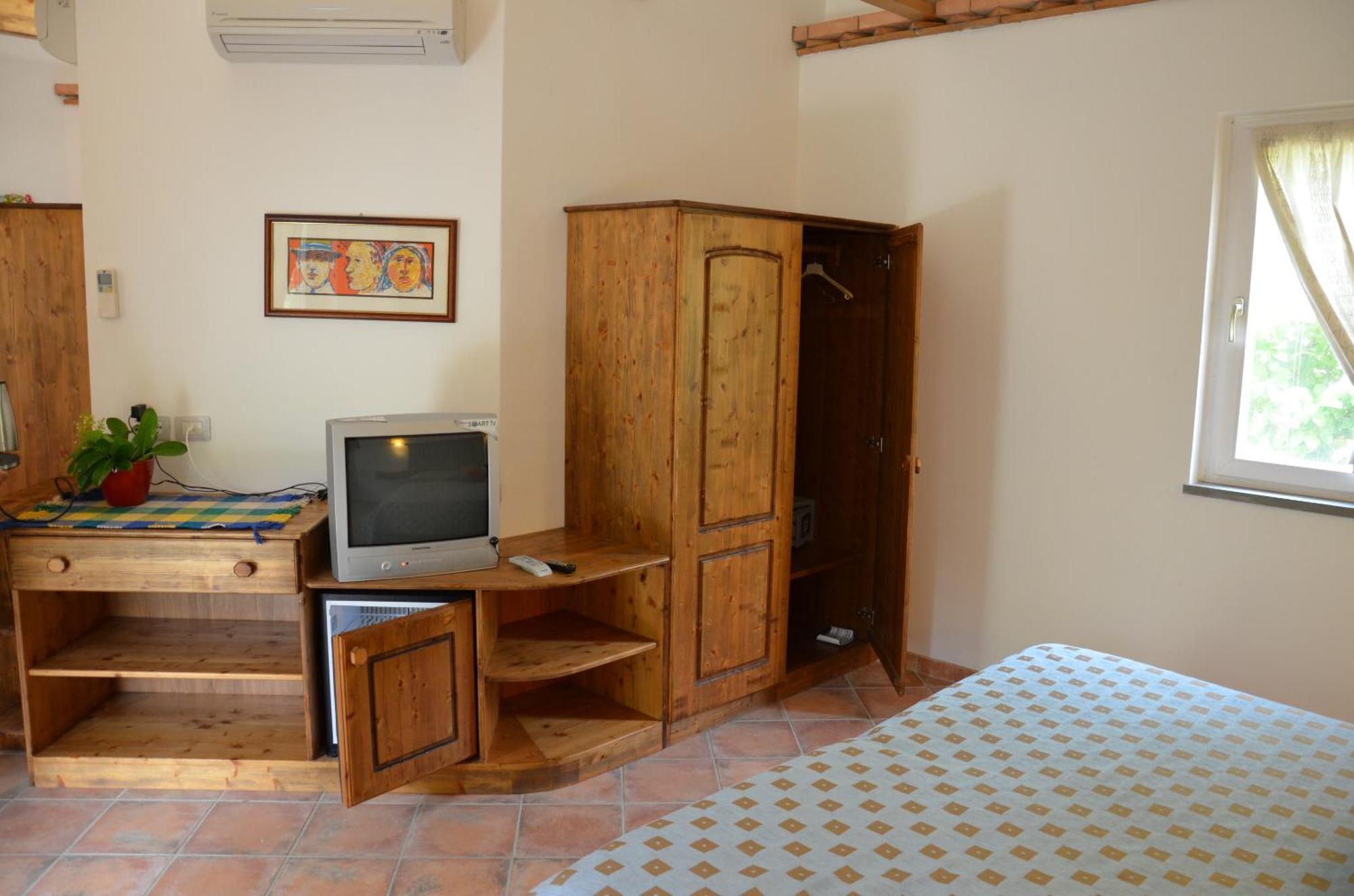 Borgo Piazza Bed & Breakfast กาตันซาโร ห้อง รูปภาพ