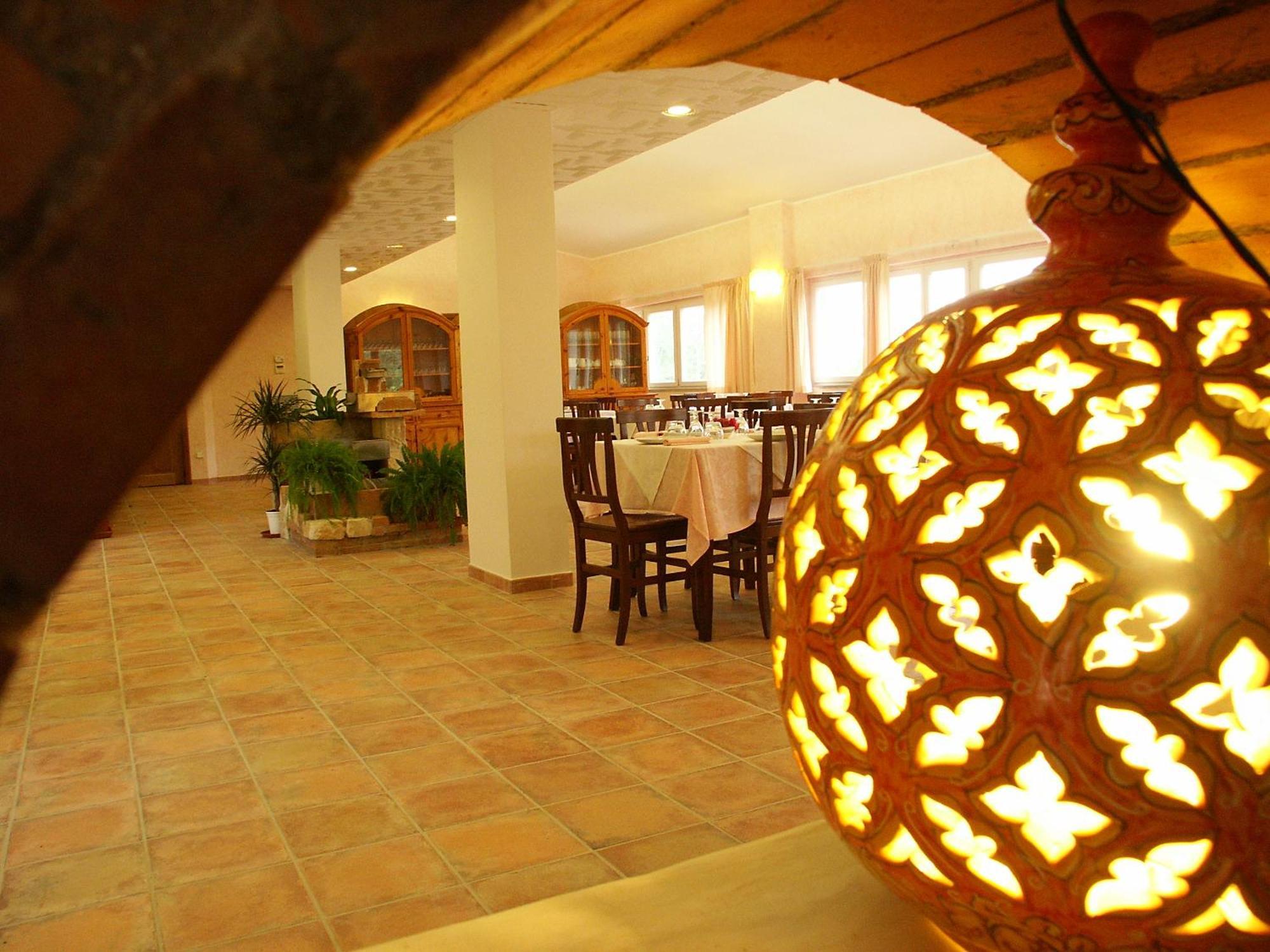 Borgo Piazza Bed & Breakfast กาตันซาโร ภายนอก รูปภาพ